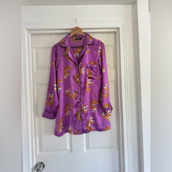 Nasty Gal Other - Nasty Gal Tiger Pajama Top, Long Sleeve, Size Small